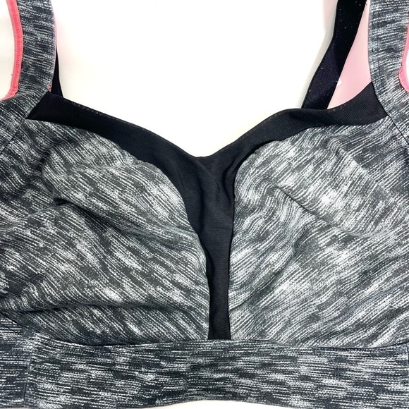 Lululemon Ta Ta Tamer III Dramatic Static White Black M446 - Picture 3 of 6